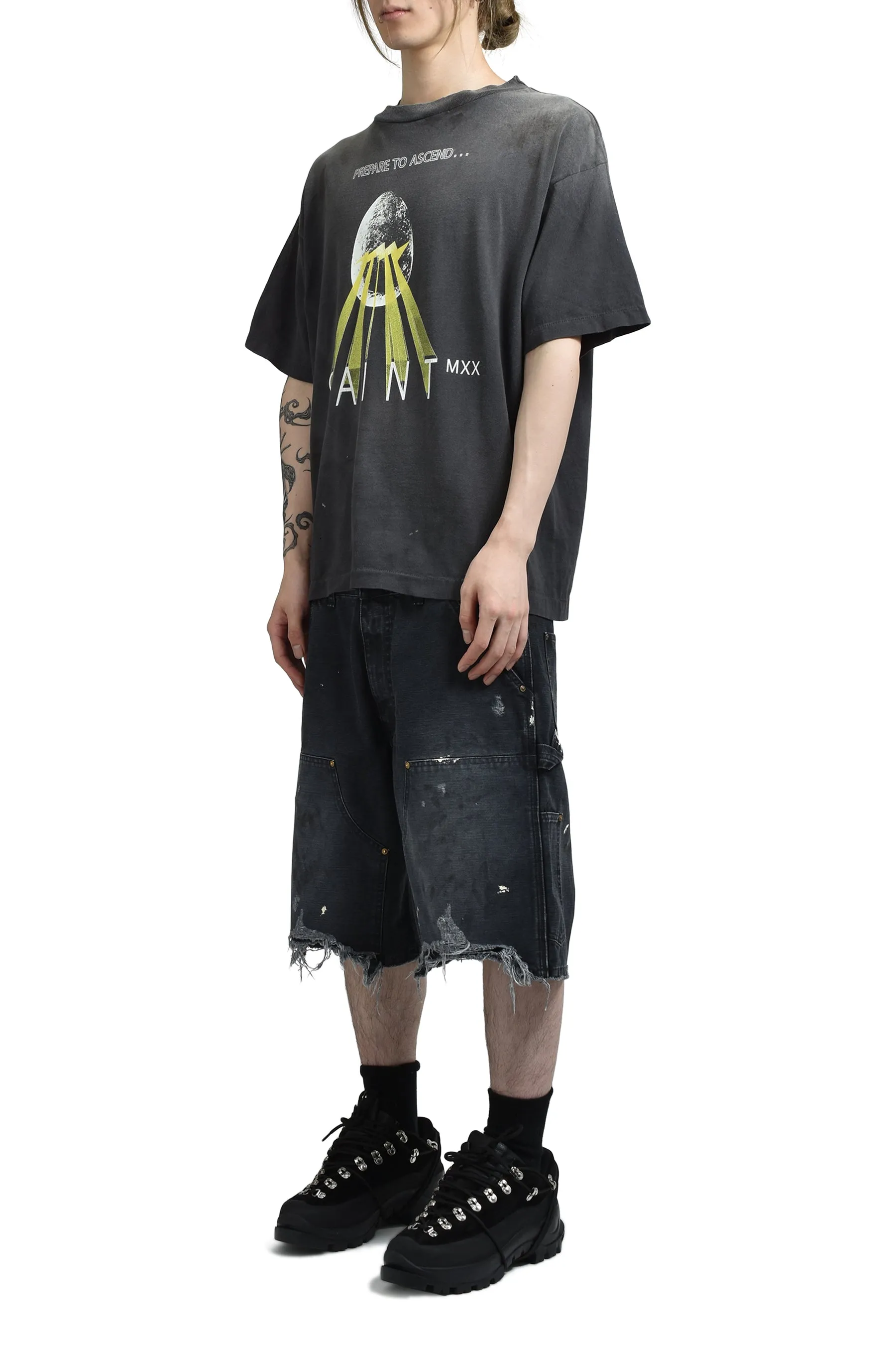 SAINT Mxxxxxx EGG SS TEE/BLK Broken egg shell/SAINT LOGO projection distressed retro short-sleeves Washed black S-XL Correct version Customized co-branded main mark/washed mark/cherub mark Tubular fabric Garment dyeing Rewashing water fading Destroying graffiti Simulating natural distressed effect Top-notch printing technology Washing treatment